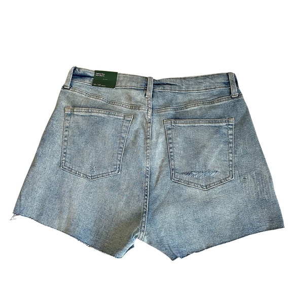 Wild Fable Women's Highest Rise Mom Shorts Size 14 - Picture 3 of 7